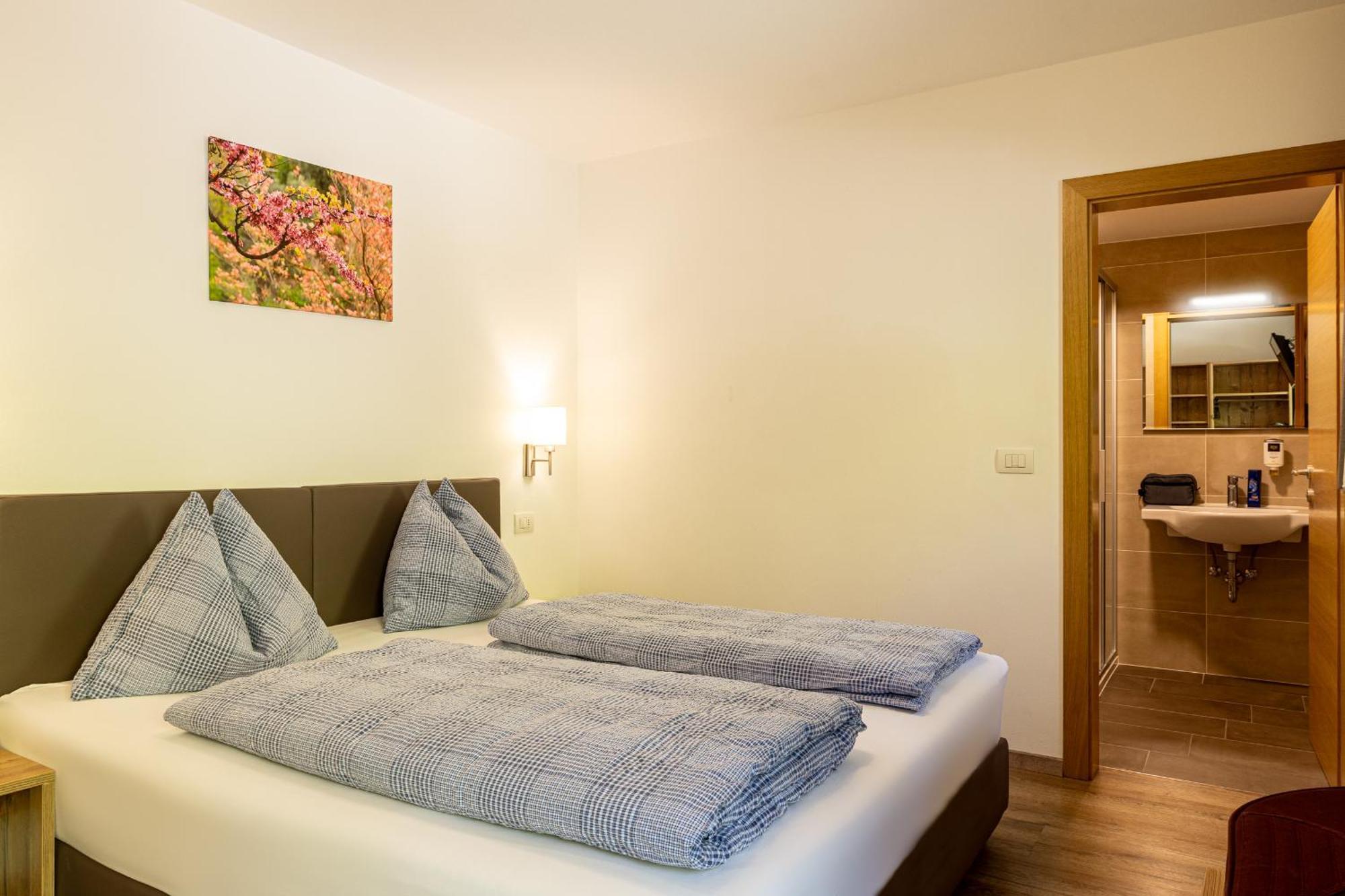 B&B Hotel Sonneck Natz-Schabs 外观 照片